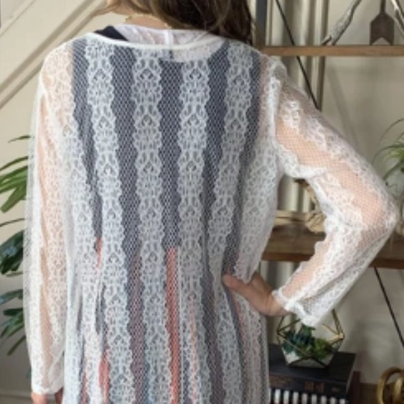 Ivory Sheer Lace Duster Cardigan - Picture 4 of 4
